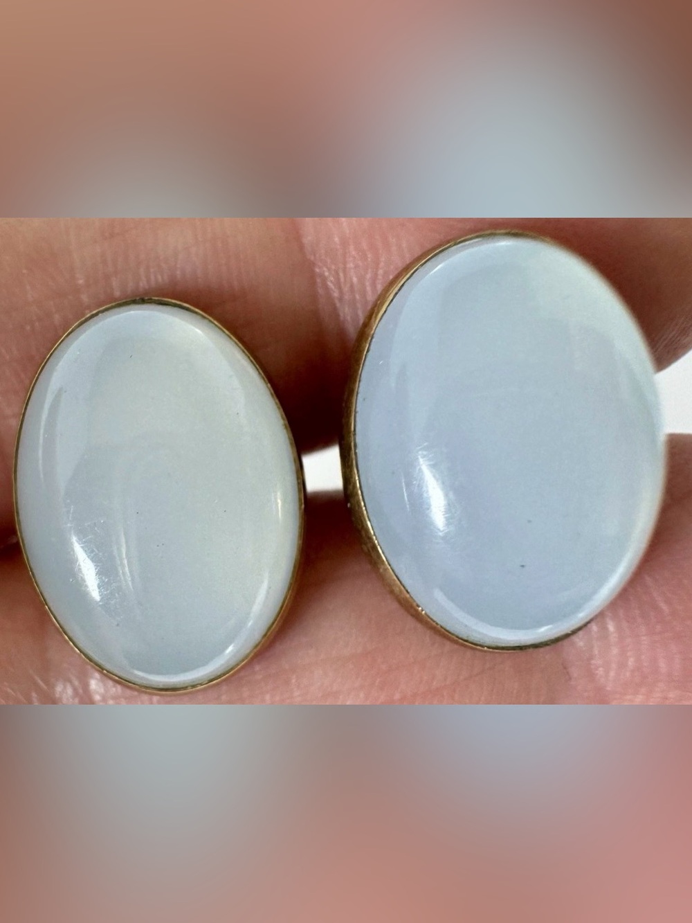 Swank Gold-tone Oval White Cabochon Bullet Back Signed Men's Cufflinks Set #1706